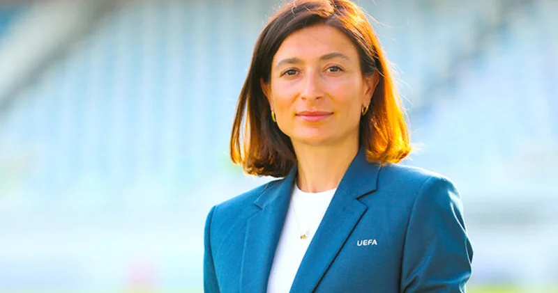 Kifayət Mustafayeva azərbaycanlı futbolçunun komandasının oyununda