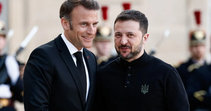 Makron Zelenski ilə müzakirə apardı