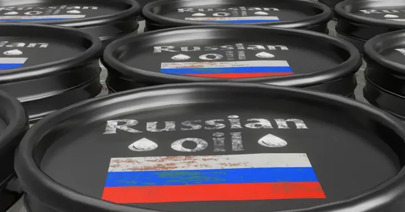 Китайцы бросились скупать российскую нефть за копейки