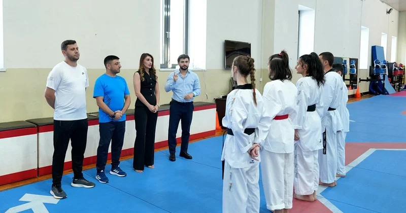 Deflimpiya üzrə Azərbaycan millisinin məşqçi heyətinin təqdimatı baş tutub