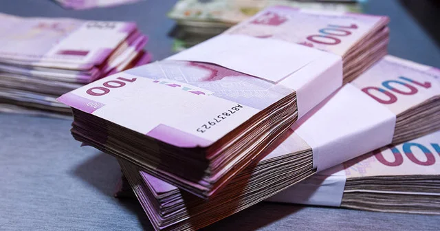 Nazirlik 5 bankda 200 milyon manat depozit yerləşdirilib