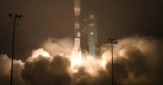 Tramp NASA nın iki missiyasını ləğv etmək istəyir...