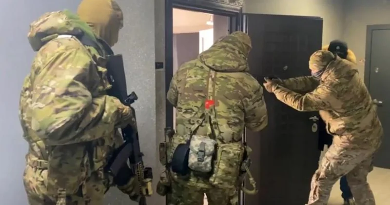 Rusiya paytaxtında əməliyyat: Terror təşkilatına miqrant cəlb edən əcnəbilər saxlanıldılar