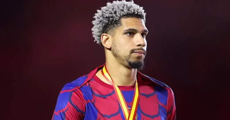 Ronald Arauxo “Barselona“dan gedir
