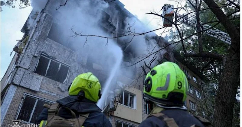 Gecə Rusiya qoşunları Kiyevi ballistik raketlərlə bombalayıb