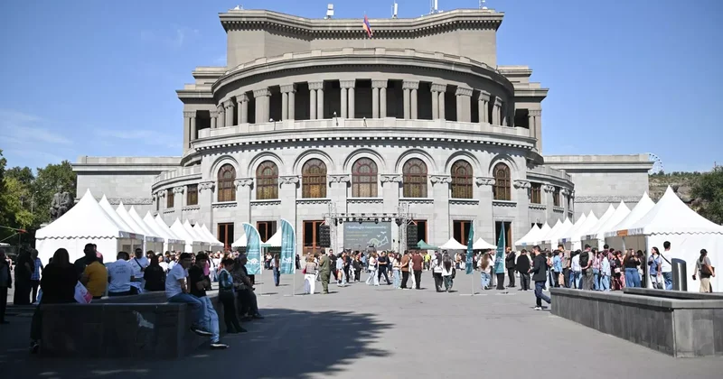 Ermənistan turizmində ŞOK rəqəmlər: 10 turistdən 4 ü Rusiyadan gəlir