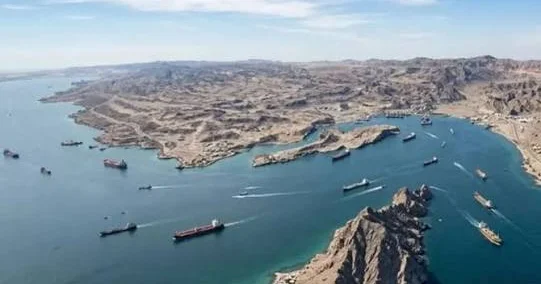 SEPAH: ABŞ şərtlərimizi qəbul etdikdə, Hörmüz boğazı açılacaq