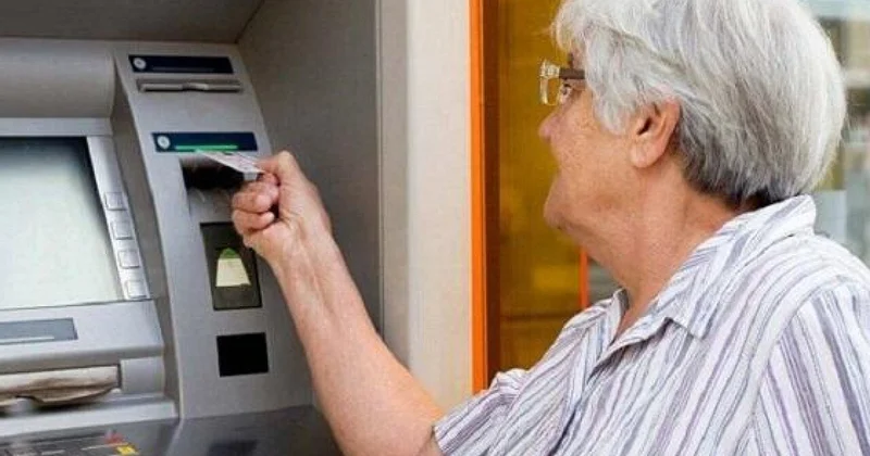 Naxçıvanda avqust ayı üzrə pensiyalar ÖDƏNİLDİ