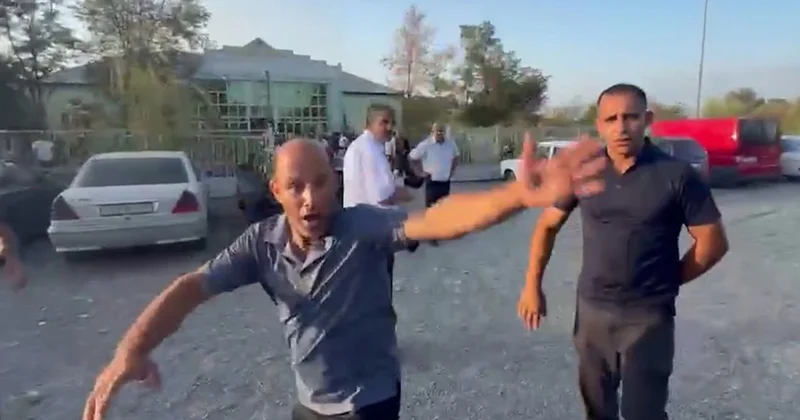 İTV əməkdaşlarının çəkiliş aparmasına mane oldular: Polis araşdırır VİDEO