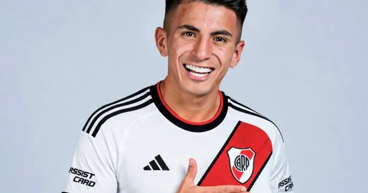 Tyaqo Almada Argentinaya qayıtdı