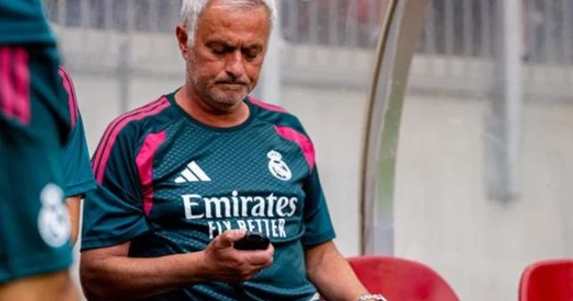 Mourinyo "Real"da qaydaları sərtləşdirdi