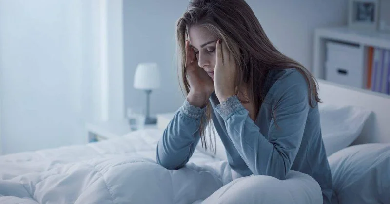 Gecə bu 5 vərdişi olanlar səhər yorğun oyanır