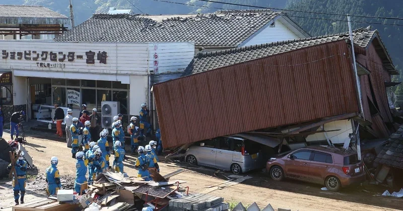 Число погибших в результате землетрясения в Японии достигло 39