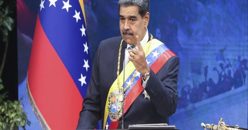 Maduro Kolumbiya ilə sərhədə 25 min hərbçi yerləşdirməyi əmr edib