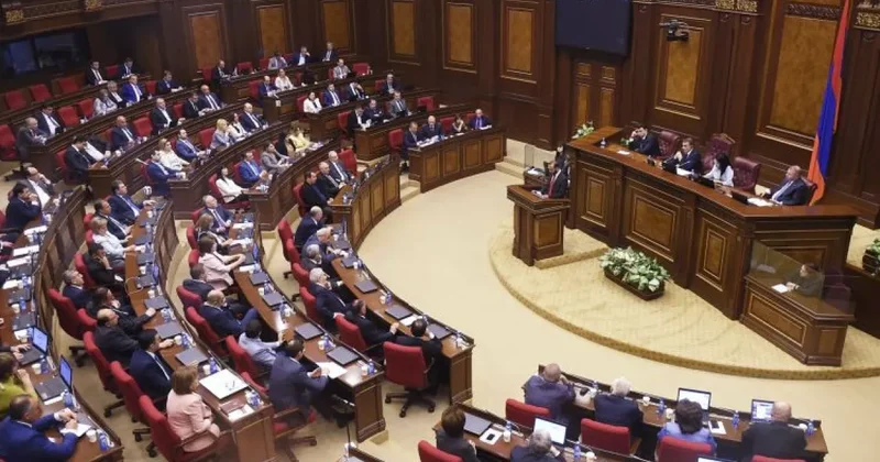 Партия Пашиняна: оппозиция пыталась терактом сорвать мирный процесс