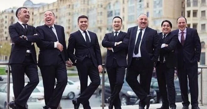 Bakılı oğlanların aktyoru oğluna toy etdi VİDEO FOTO