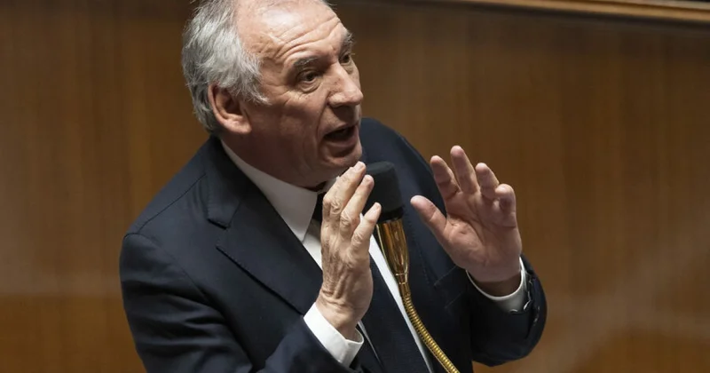Hökumət buraxılsa, Fransada nə baş verəcək?
