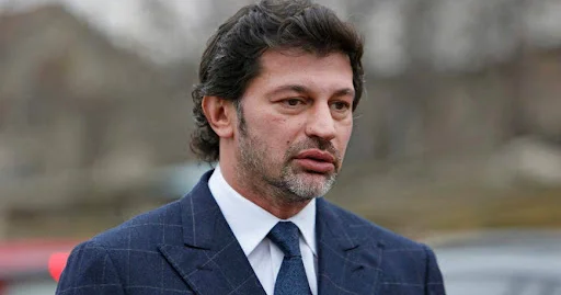 Kaxa Kaladze: “İnqilab olmayacaq”