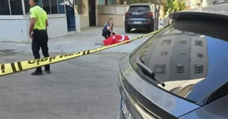 İzmirdə polis bölməsinə silahlı hücumla bağlı şübhəli qismində İran vətəndaşı saxlanılıb YENİLƏNİB 4