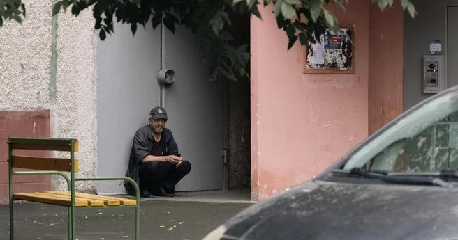 Rusiyada səfillərə hücum edən gənclər həbs olundu