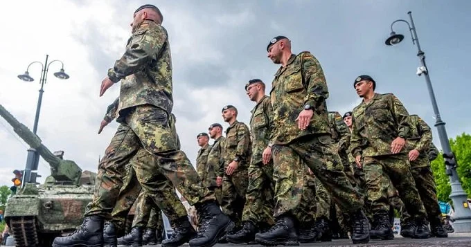 Almaniya və Rusiya yenidən üz üzə: Müharibə üçün tarix verildi