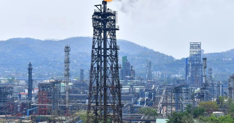 Украина закупает индийское топливо из российской нефти Reuters