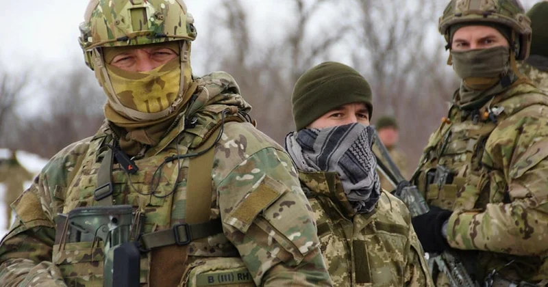 Ukrayna müharibədə həlak olan hər bir əsgərinə 15 milyon qriven ödəyəcək FOTO