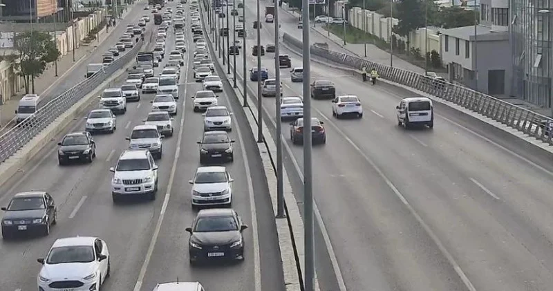 SÜRÜCÜLƏRİN NƏZƏRİNƏ: Bu yollarda tıxac var SİYAHI
