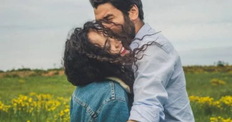 Evlilikdən öncə bunu edənlərin münasibəti daha sağlam olur