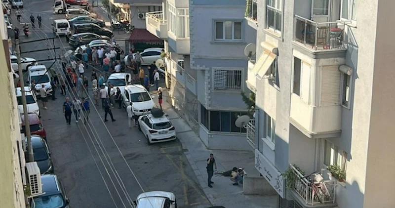 İzmirdə polis idarəsinə silahlı hücum edərək iki polisi qətlə yetirən şəxs ölüb YENİLƏNİB