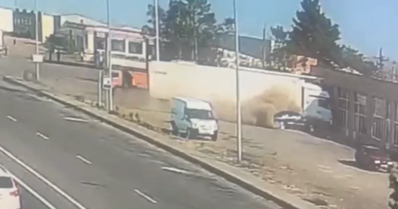 Goranboyda TIR ın törətdiyi ağır qəzanın VİDEOSU