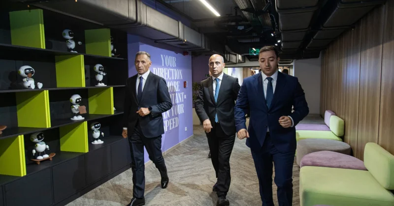 Министры на открытии AI Academy в Баку фото