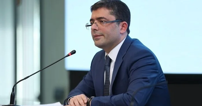 SON XƏBƏR: Prezident Əhməd İsmayılovu yeni quruma SƏDR TƏYİN ETDİ
