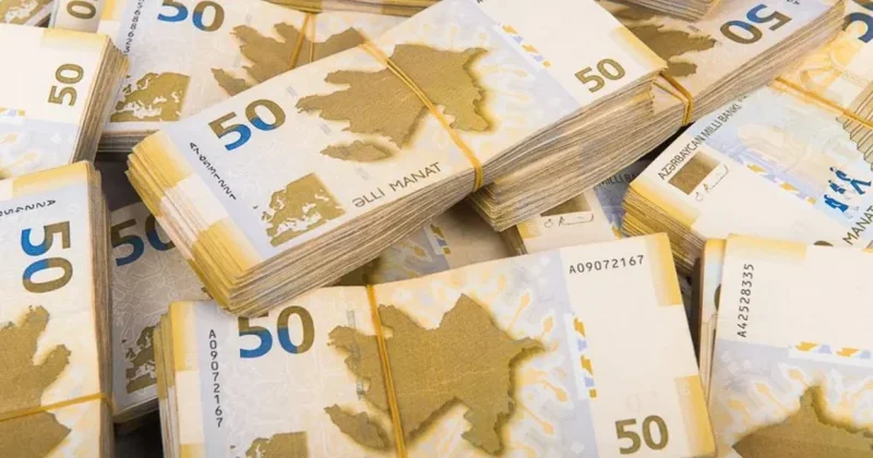 Dövlət büdcəsinin gəlirləri proqnozu 780,2 milyon manat üstələyib