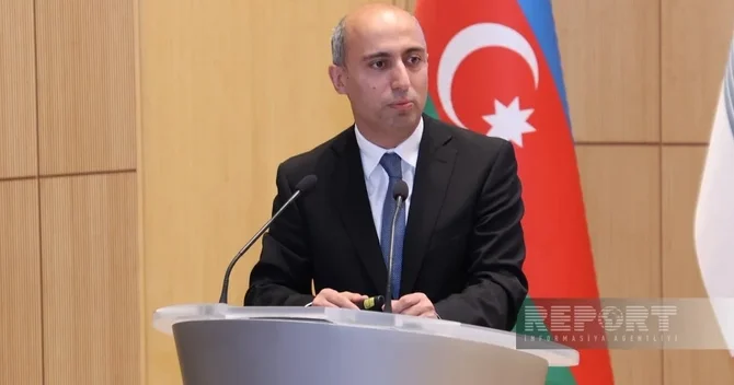 Nazir: Oxuduğunu anlamamada ciddi pedaqoji problem var, Bakı üzrə geriləmə müşahidə olunur