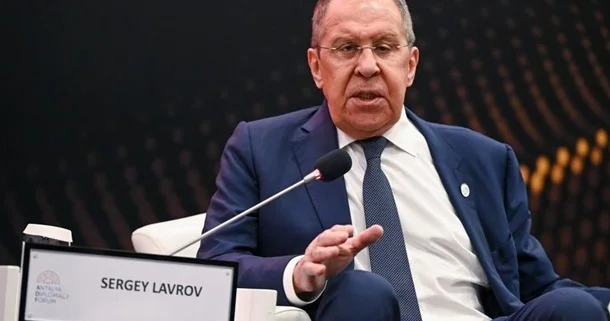 Lavrovun ailəsinin BƏƏ vətəndaşlığı olduğu aşkar edilib