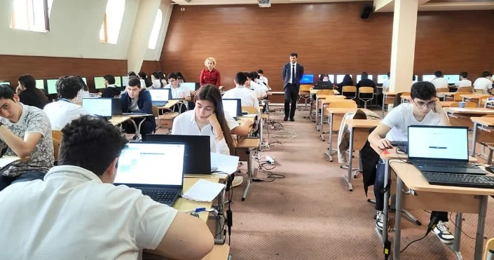 Şagirdlər üçün yeni QİYMƏTLƏNDİRMƏ PROQRAMI Yalnız seçilmiş məktəblərdə aparılacaq RƏSMİ