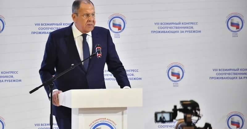 Lavrov: “Professor Molçanov” gəmisinin həbsi Norveç üçün biabırçılıqdır