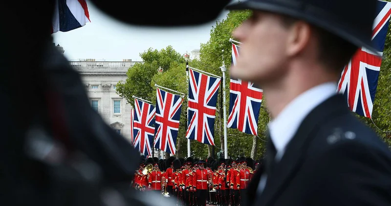 Britaniyadan sərt qanun: İran heç vaxt nüvə silahı əldə edə bilməyəcək