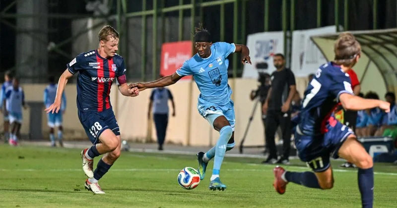 “Zirə”dən ayrılan futbolçu Premyer Liqa klubuna keçə bilər