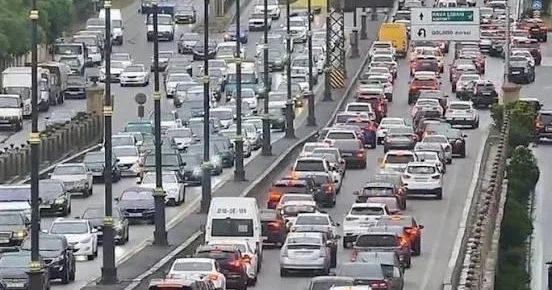 Ən ağır yük onların çiyinindədir Nəqliyyat eksperti