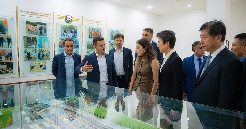 Çinin nəqliyyat və logistika sahəsi üzrə nümayəndə heyəti “Abşeron Logistika Mərkəzi”ndə Fotolar
