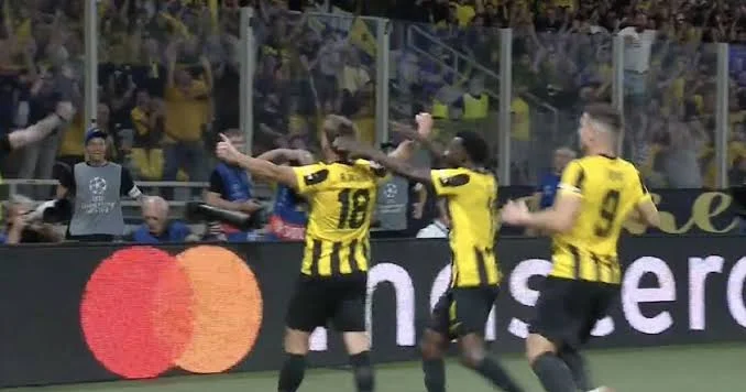 AEK 20 il sonra rekord qırdı
