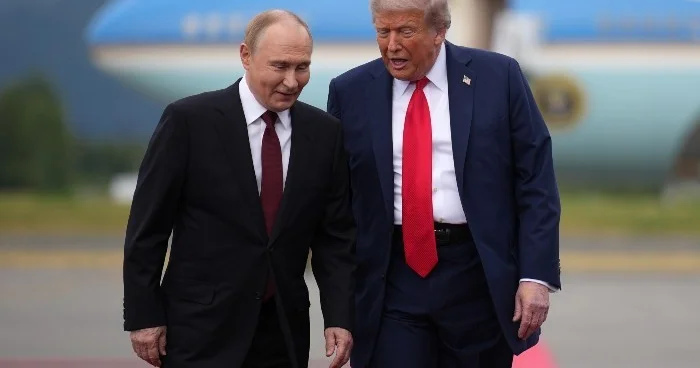 Путин и Трамп обсудили гуманитарные вопросы и отношения с Европой