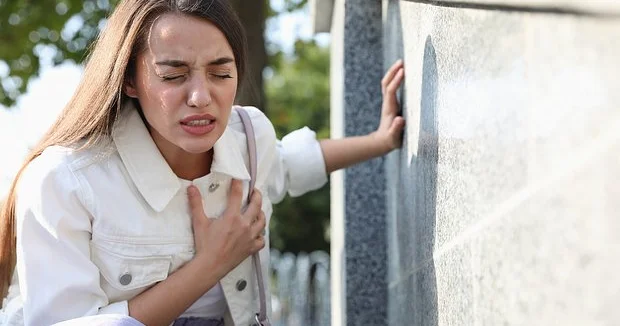 İnsult gəncləri niyə hədəfə alır? Həkim əsas səbəbi açıqladı