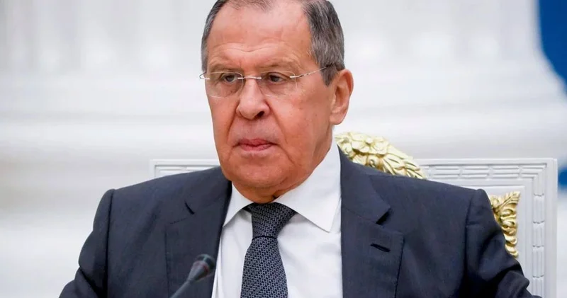 Лавров: Евросоюз стал таким же военным блоком, как НАТО
