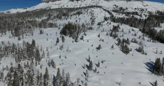 Rusiyada qar uçqunu nəticəsində 12 alpinist həlak olub