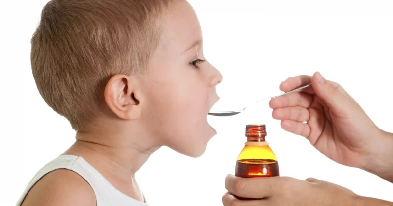 Həkim göstərişi olmadan uşaqlara vitamin verməyin hansı təhlükələri var? VİDEO