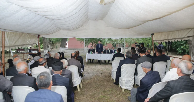 Xaçmazın Çarxı kəndində növbəti səyyar qəbul keçirilib