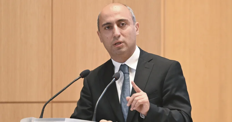 Emin Əmrullayev: PISA nəticələri təhsil islahatlarının qiymətləndirilməsi üçün vacibdir